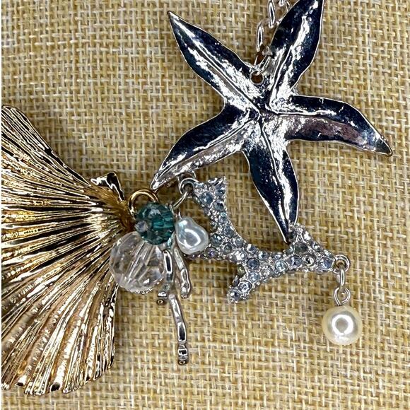 Seashell Themed Statement Necklace Oversized Shell Necklace - Picture 3 of 8